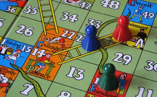 Issue 152: 2018 05 03: Snakes and Ladders World leaders throw the dice